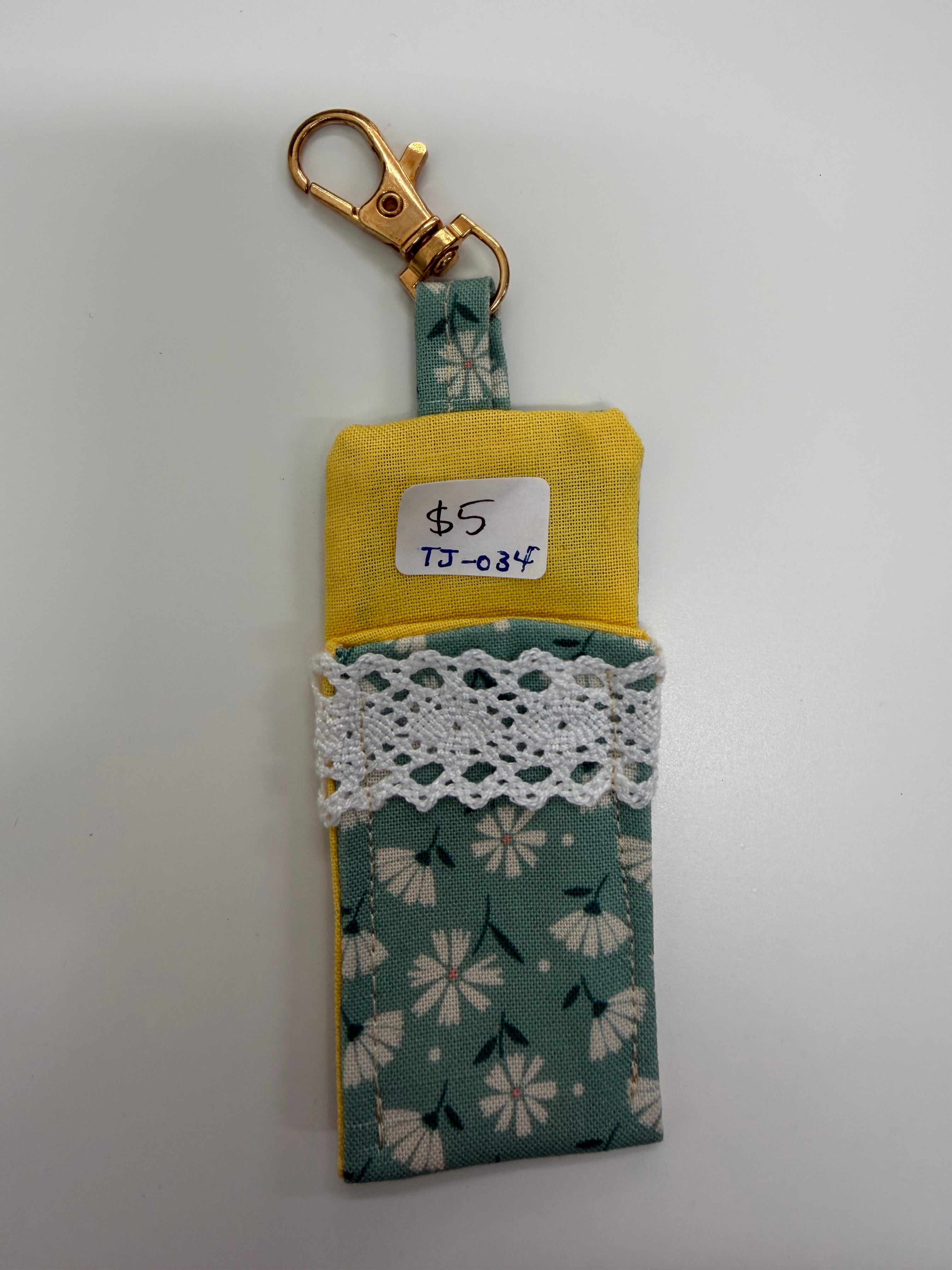 Sage Daisey Chapstick Holder - Tiny Jungles