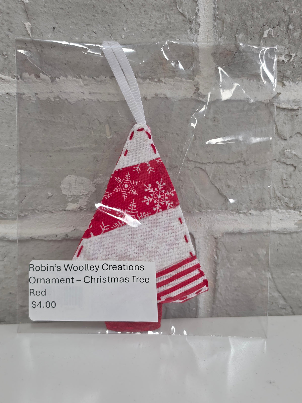 Robin's Woolley Creations Ornament