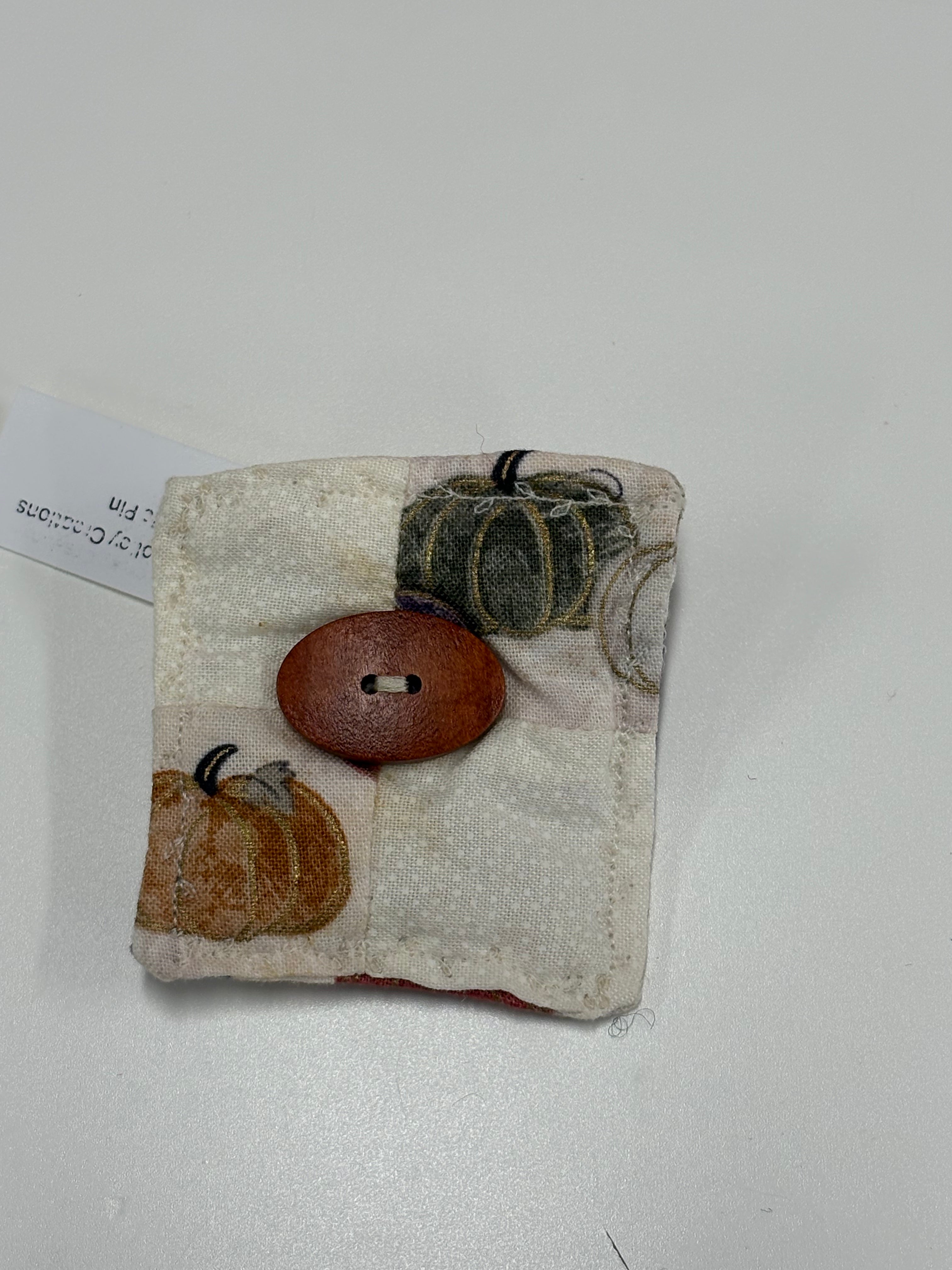 Robin's Woolley Creations - pin