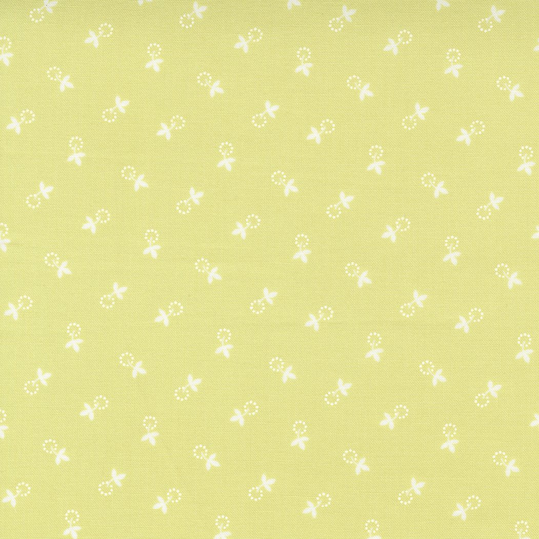 Moda Cinnamon & Cream Fat Quarter Bundle 5 Pieces
