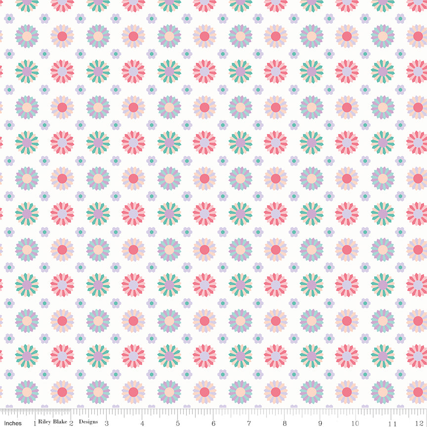 Patchwork Dresden Cream by Liza Taylor for Riley Blake Designs - 1/2 YARD