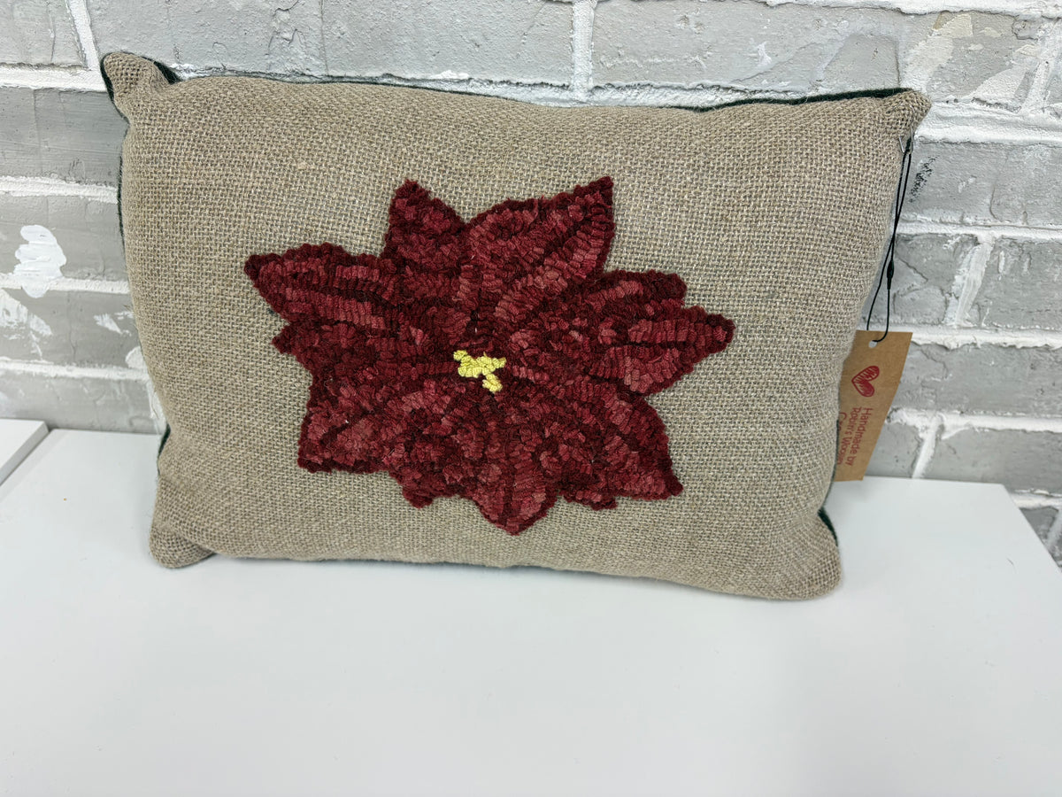 Poinsettia Pillow￼