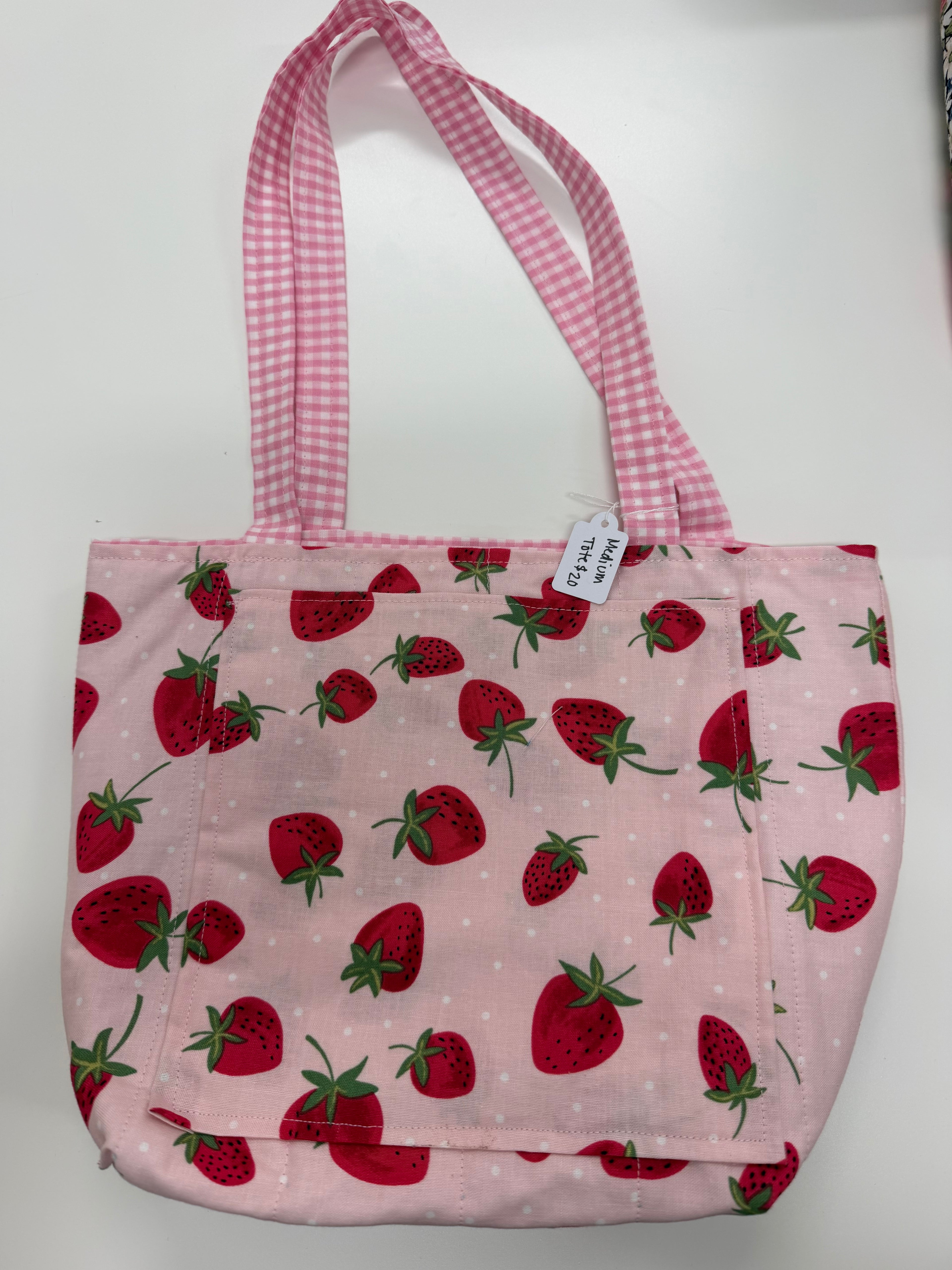 Strawberry Medium Tote - Tiny Jungles