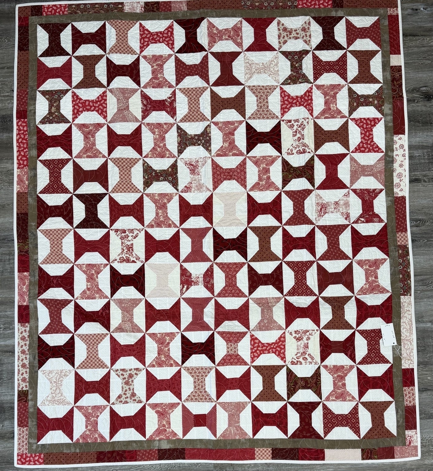 Red Spool Quilt by Quilts by Anne 66" X 76" APP908