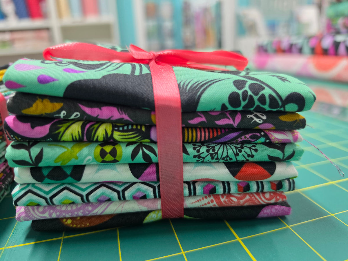 Tula Pink FQ Bundle - Prince