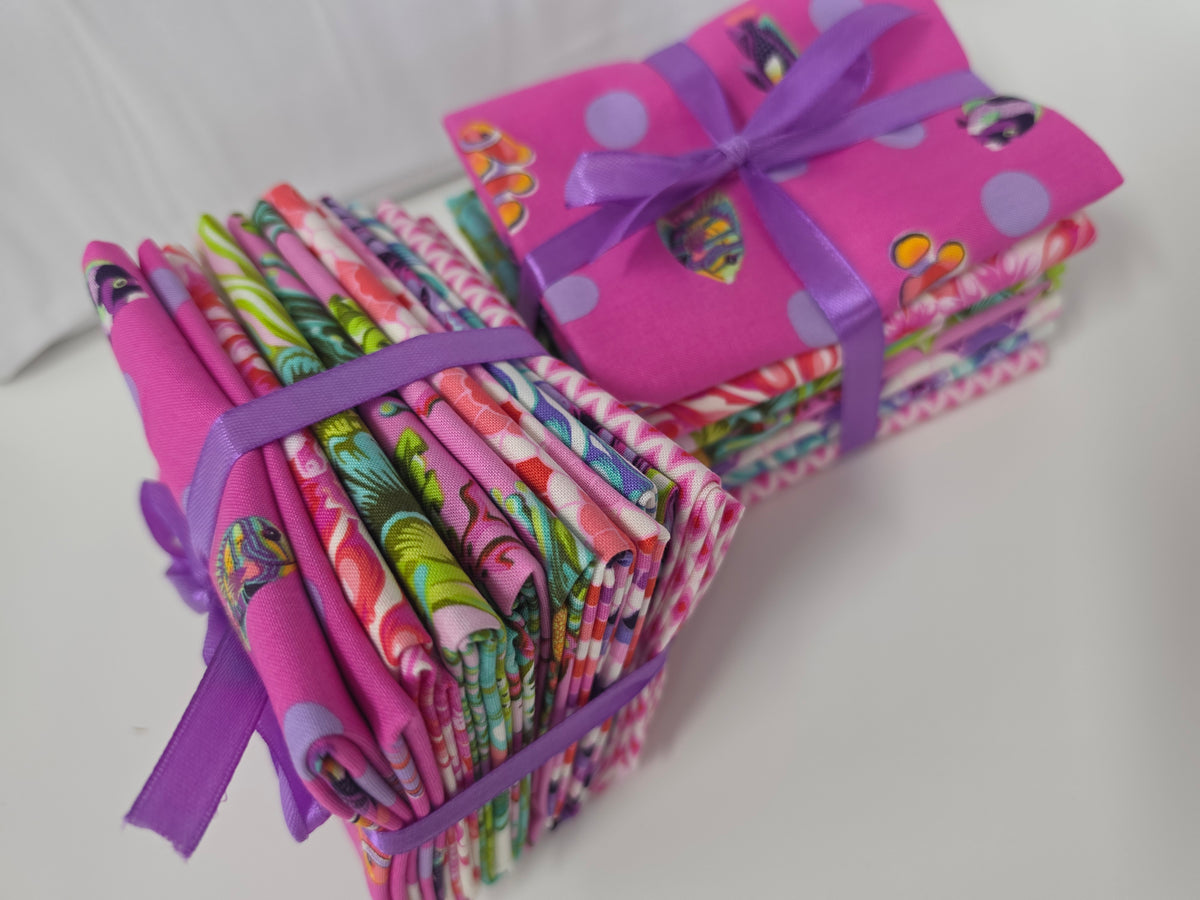 Tula Pink FQ Bundle - 7pc