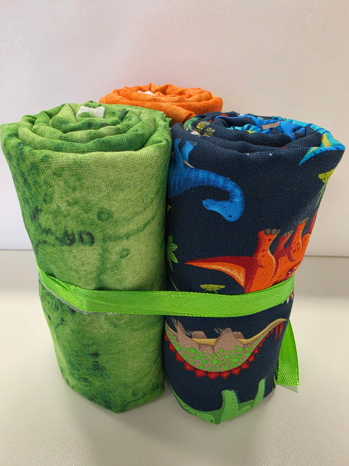 Dinosaur themed 3yd Quilt Pack